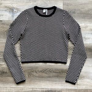 TWIK Cropped Black and White Fitted Sweater with Diamond Geometric Pattern